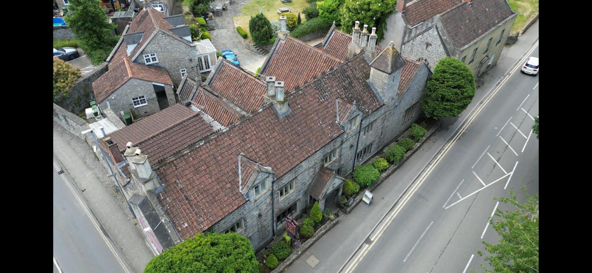The Old Manor House Hotel Keynsham Exterior photo