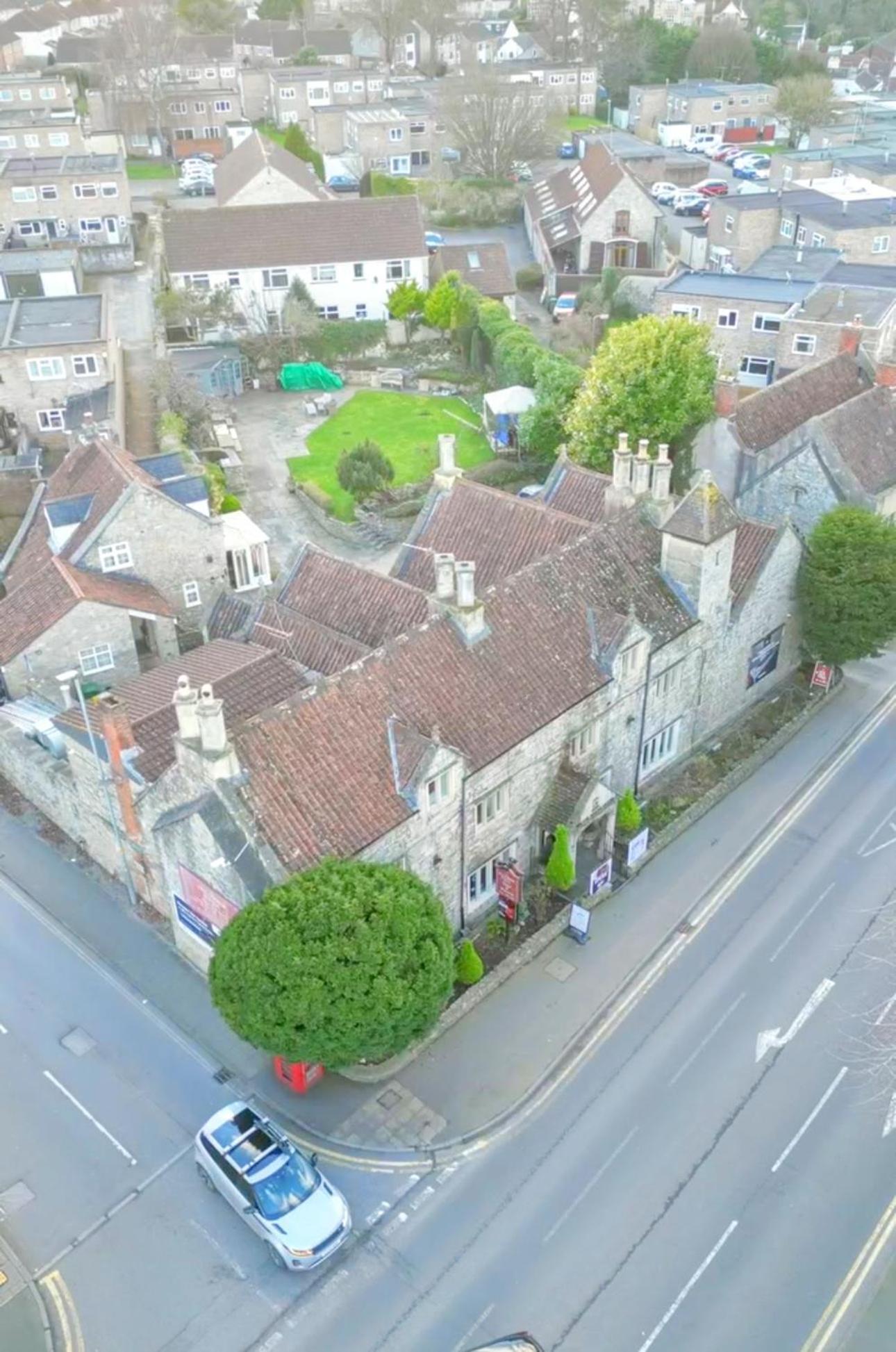 The Old Manor House Hotel Keynsham Exterior photo