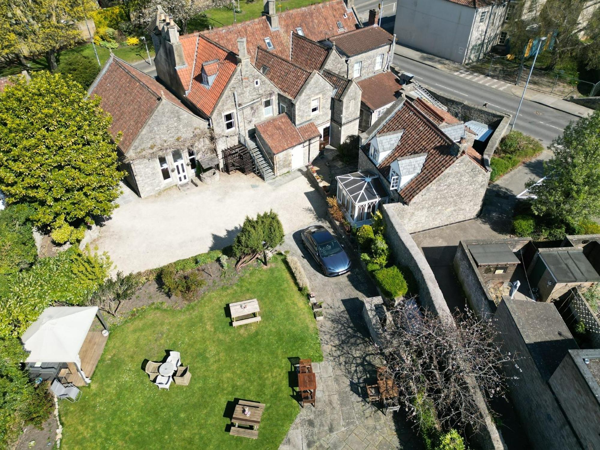 The Old Manor House Hotel Keynsham Exterior photo